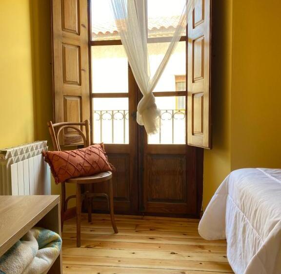 חדר סטנדרט, Restaurante Agapio De Tresniño