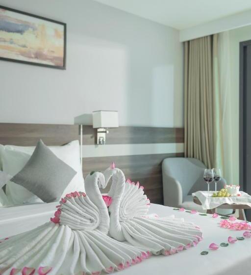 اتاق استاندارد با بالکن, Panama Nha Trang