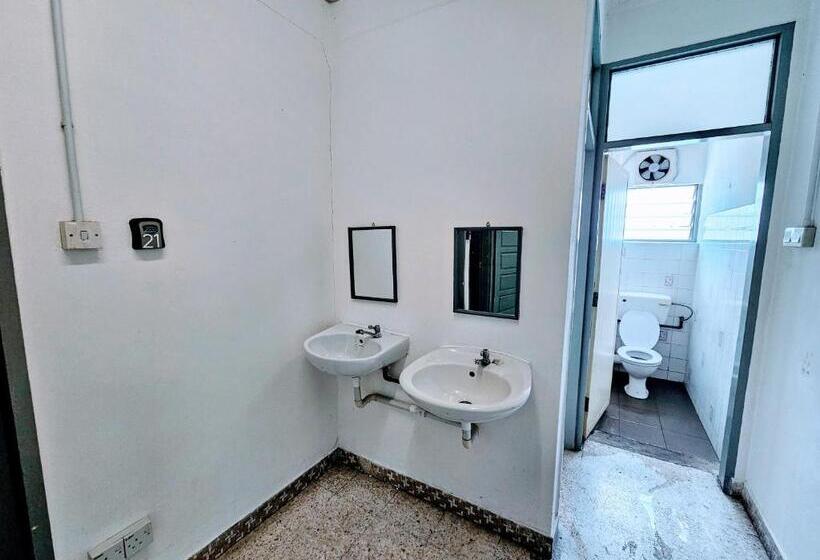 חדר סטנדרד יחיד חדר אמבטיה משותף, Panchor 6 Hostel