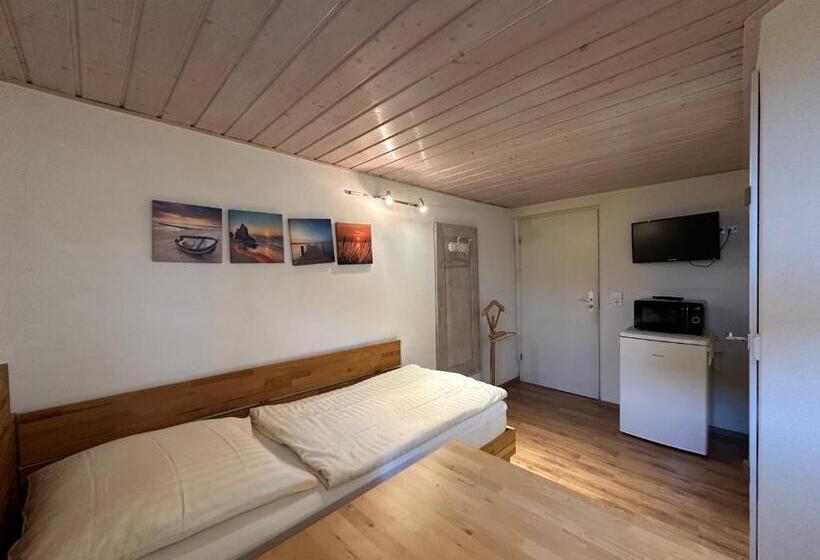 Standard Egyágyas Szoba, Pension Schramm