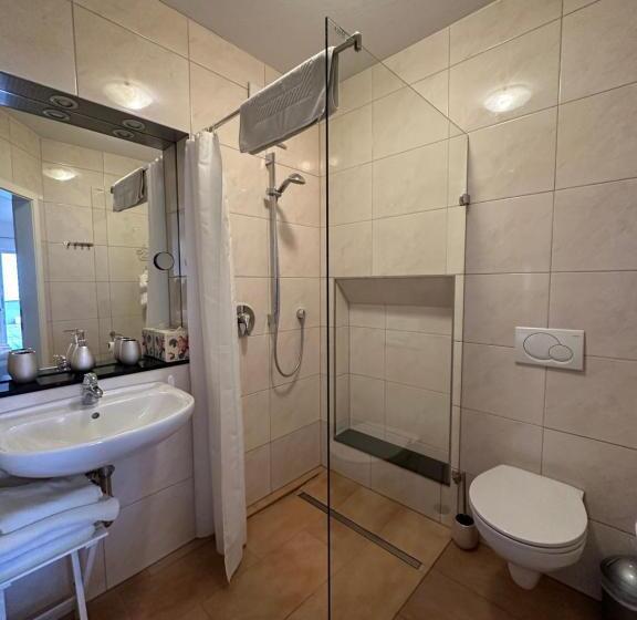 Standard Szoba, Pension Schramm