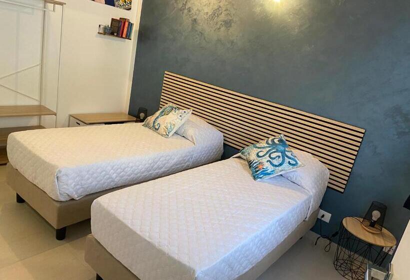 スタンダードルーム, B&b Sicilia In Versi