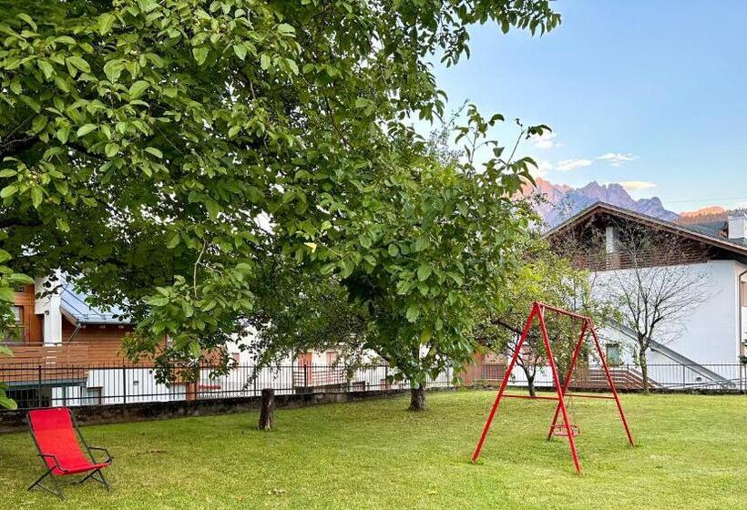 Номер Стандарт с Балконом, Ciasa Mia Nelle Dolomiti