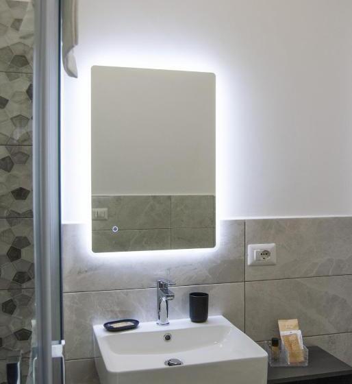 اتاق لوکس یک تخته, Le Sere