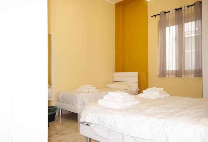 اتاق لوکس سه تخته, Le Sere