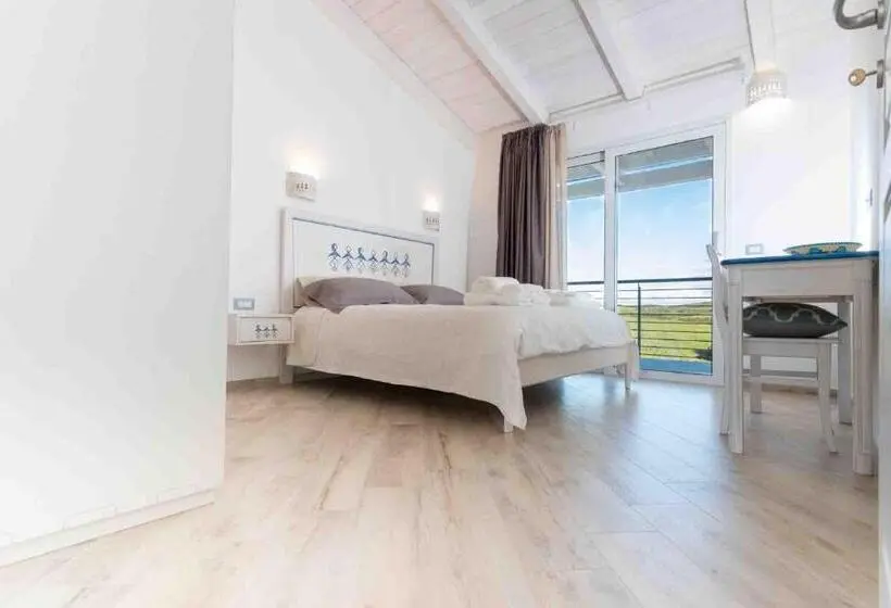 オーシャンビューデラックスルームバルコニー付き, Rena Majore Country Resort