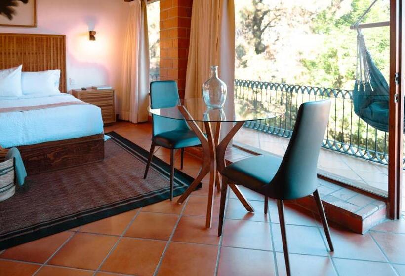 豪华套房, Botaniq Hotel Boutique