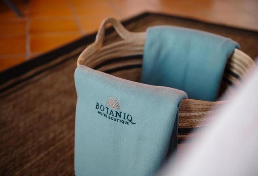 豪华套房, Botaniq Hotel Boutique
