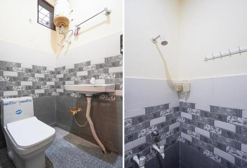 Трехместный Номер Классика, Oyo S S Guest House