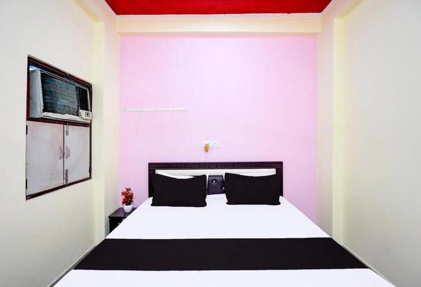 Трехместный Номер Классика, Oyo S S Guest House