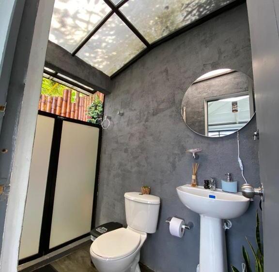 Suite with lake view, Suitegold Rocksglampings