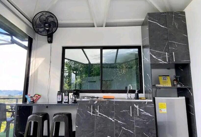 Suite with lake view, Suitegold Rocksglampings