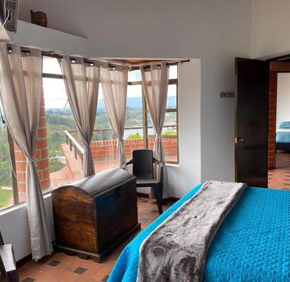 חדר דלוקס, Suitegold Rocksglampings