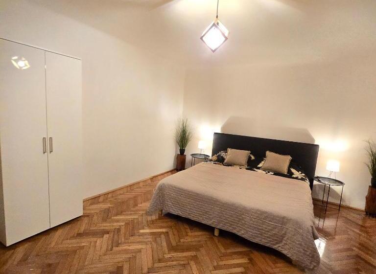اتاق استاندارد, La Dragoș Studio 01 Apartament