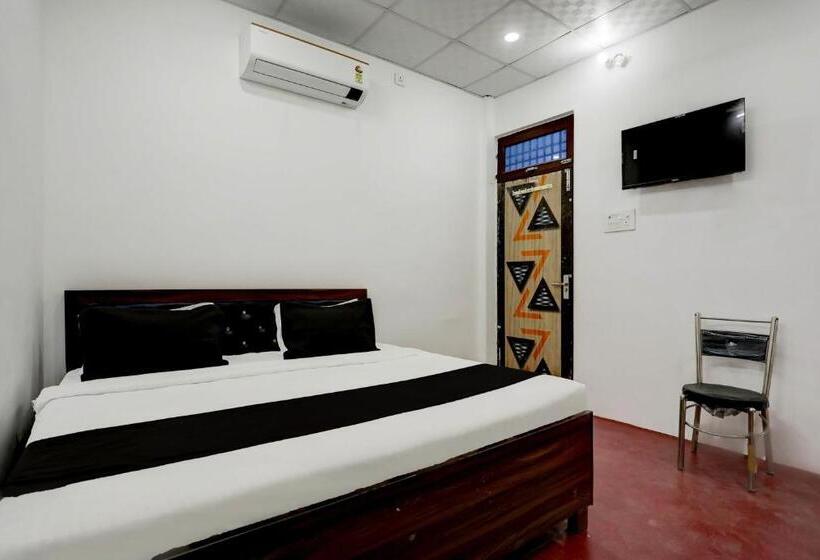 三人经典房间, Oyo Flagship Hotel Awadh Inn