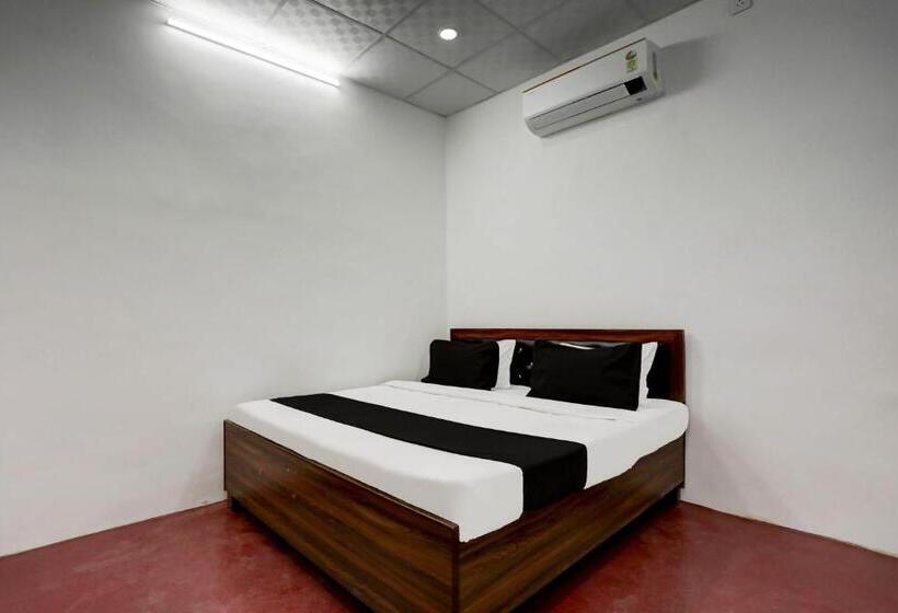 三人经典房间, Oyo Flagship Hotel Awadh Inn