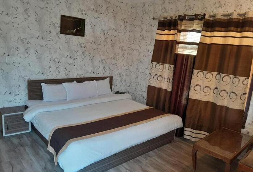Номер Deluxe, Sheesha Residency , Srinagar