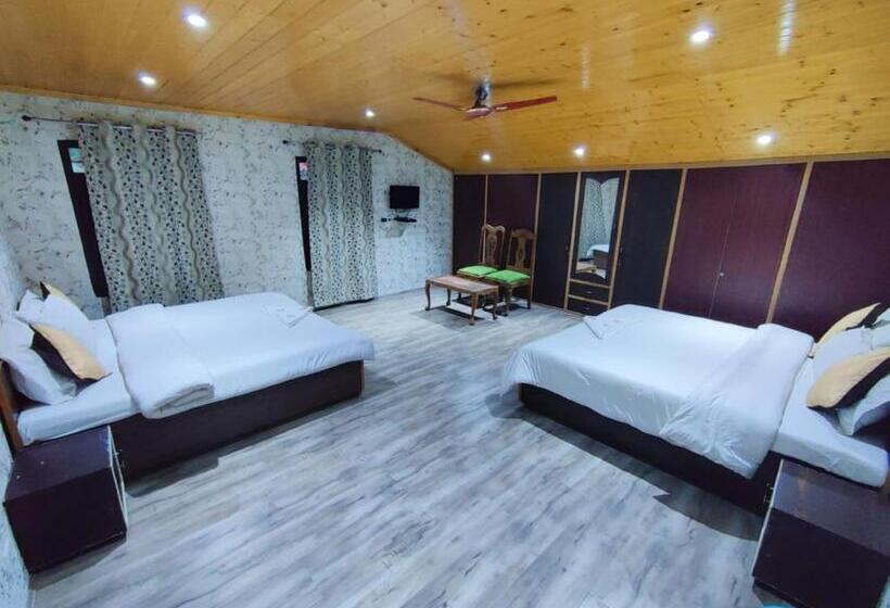 غرفة قياسية رباعية, Sheesha Residency , Srinagar