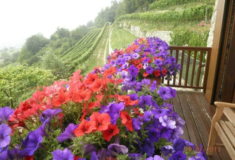 غرفة قياسية ثلاثية, B&b Al Ghiro