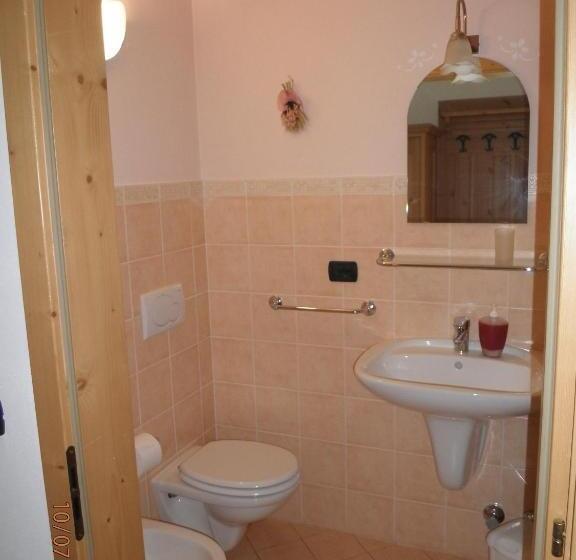 غرفة قياسية رباعية, B&b Al Ghiro