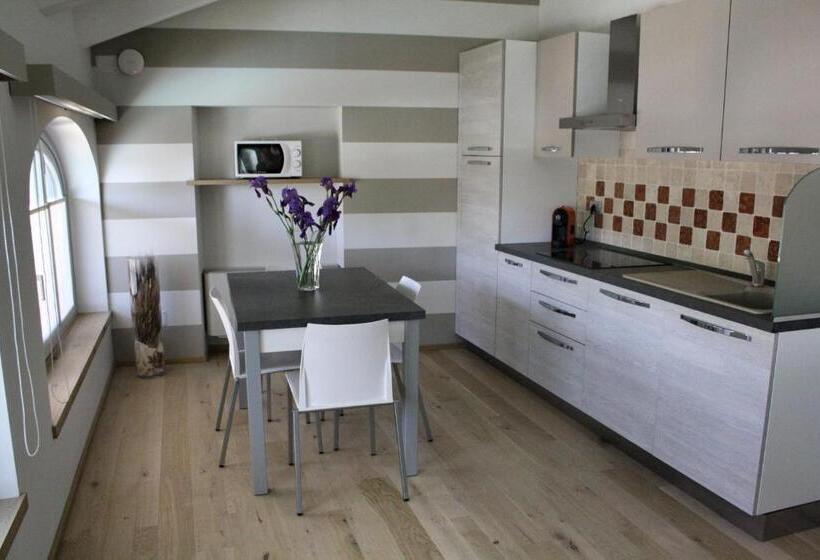 Апартаменты 1 Спальня, B&b Fior Di Farine