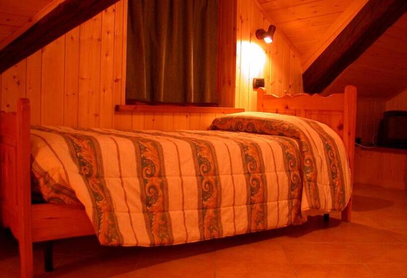 스탠다드 트리플 룸, Le Vieux Rascard Chambres D Hotes