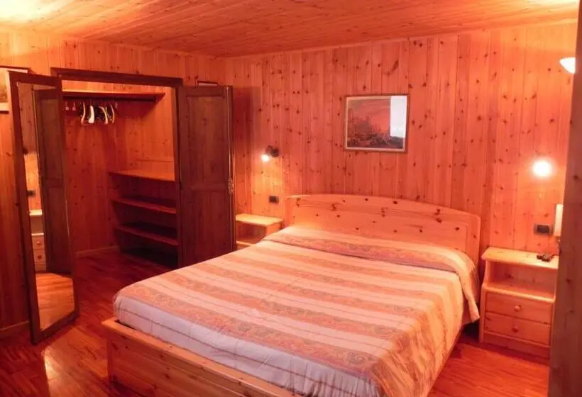اتاق استاندارد چهار تخته, Le Vieux Rascard Chambres D Hotes