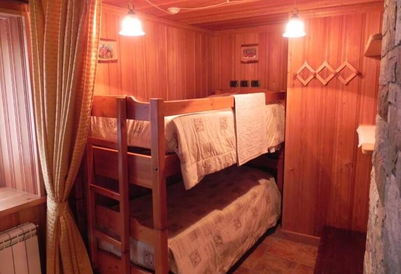 اتاق استاندارد چهار تخته, Le Vieux Rascard Chambres D Hotes
