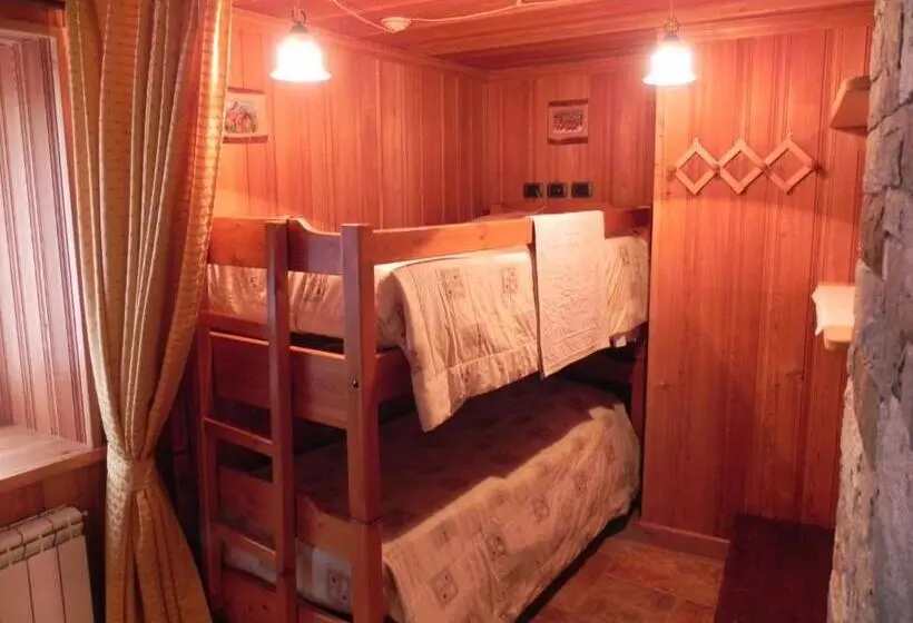 اتاق استاندارد چهار تخته, Le Vieux Rascard Chambres D Hotes