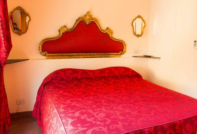 اتاق استاندارد با سرویس بهداشتی مشترک, Principe Di Francalanza