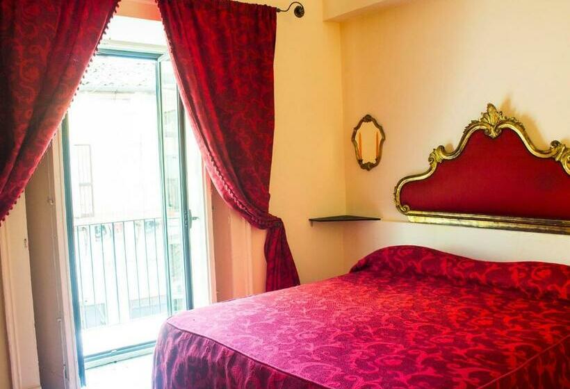 اتاق استاندارد با سرویس بهداشتی مشترک, Principe Di Francalanza