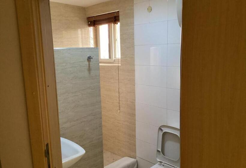 اتاق استاندارد, Adis Hotels Ibadan