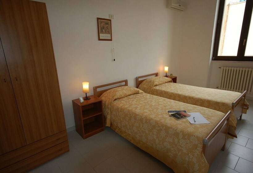 Номер Стандарт, Albergo Del Santuario
