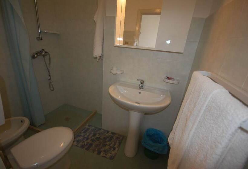 غرفة قياسية فردية, Albergo Del Santuario