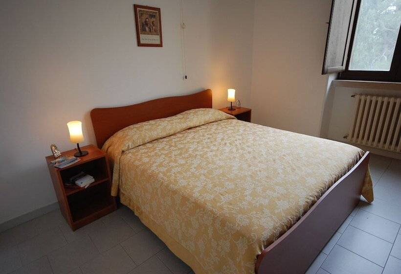 חדר סטנדרט יחיד, Albergo Del Santuario