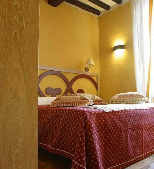 اتاق سوپریور, Albergo Morandi