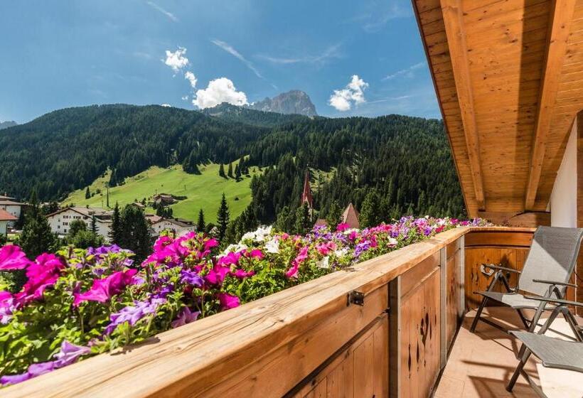 デラックスジュニアスイート, Dorfer Alpine&charming