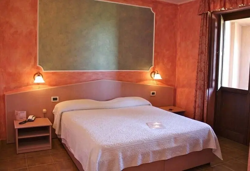 Standard-huone, I Ginepri