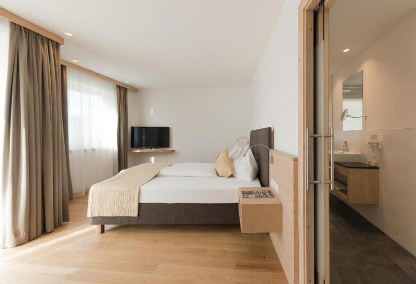 디럭스 룸, Kiendl