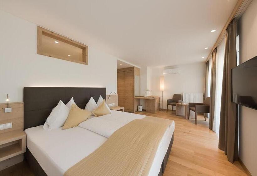 디럭스 룸, Kiendl