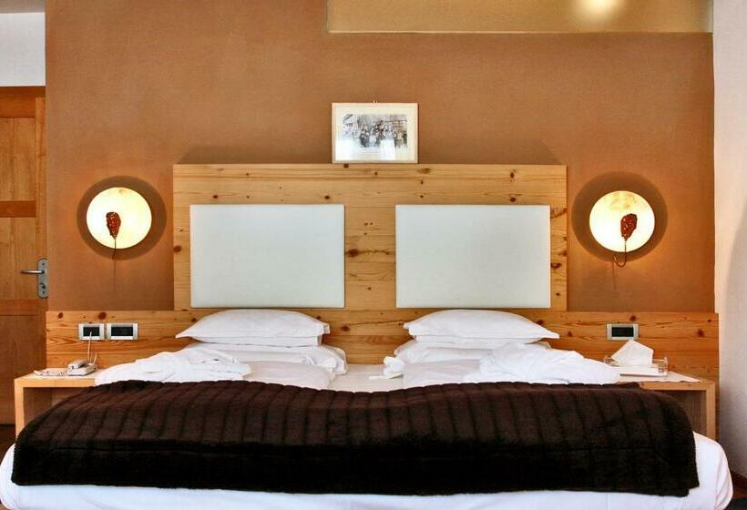 חדר סטנדרט, La Majun