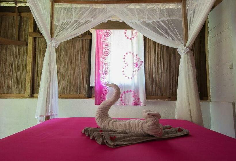 ویلای استاندارد با چشمانداز باغ, Le Lagon