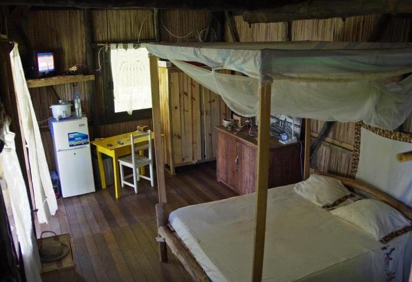 بانگلوی استاندارد, Le Lagon