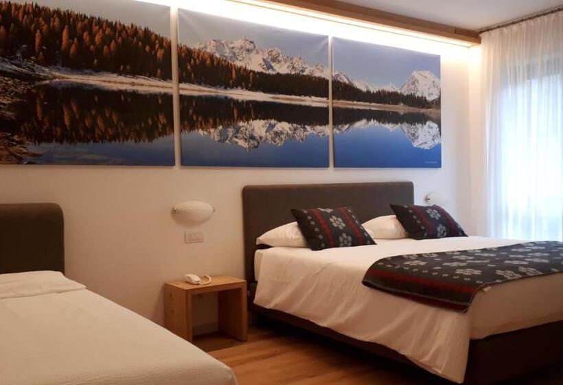 غرفة سوبيريور ثلاثية, Meublè La Betulla