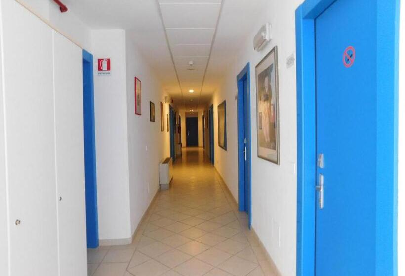 غرفة قياسية إطلالة جانبية علي البحر, Oceano