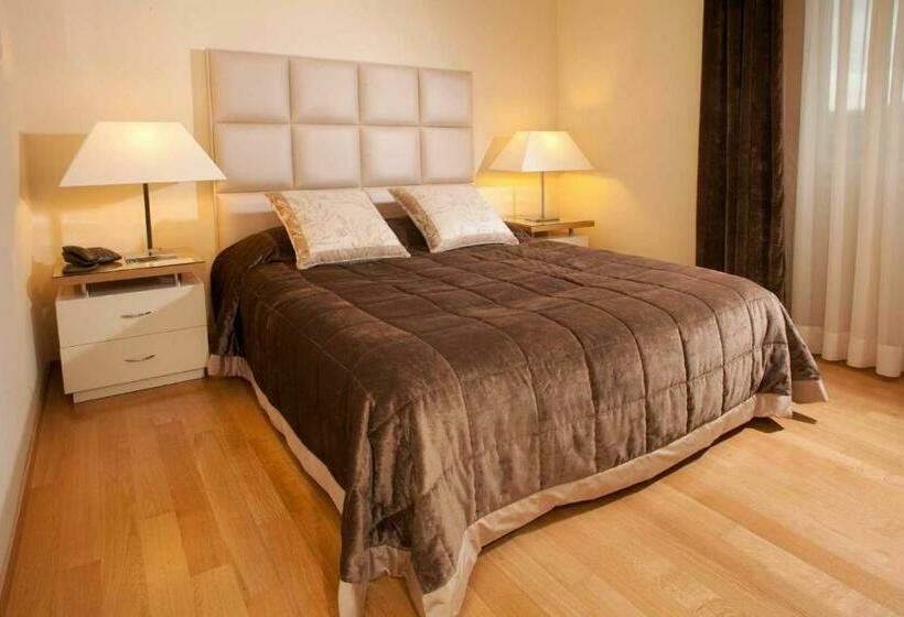 חדר סופריור, Piccolo Borgo