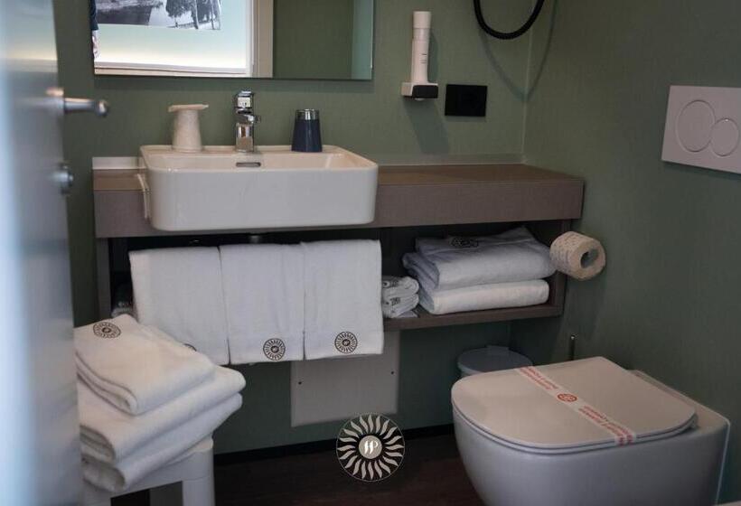 수피리어 패밀리 룸, Puccini