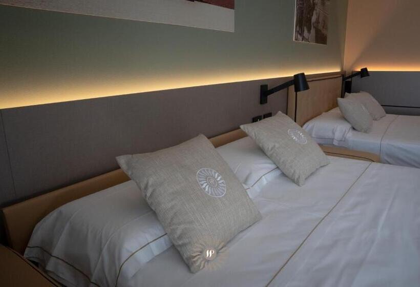 수피리어 패밀리 룸, Puccini