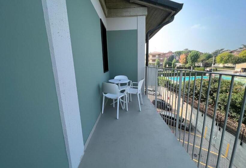 수피리어 트리플 룸, Puccini