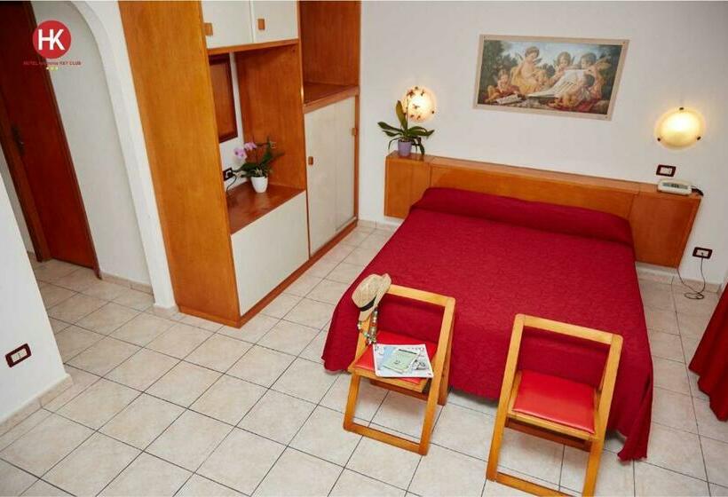 חדר סטנדרט לשלושה, Residence Key Club